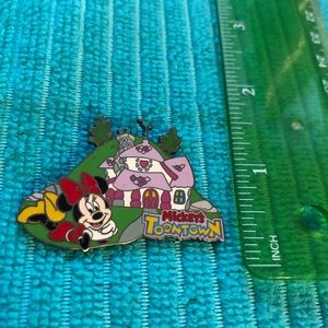 Disney Minnie Pin